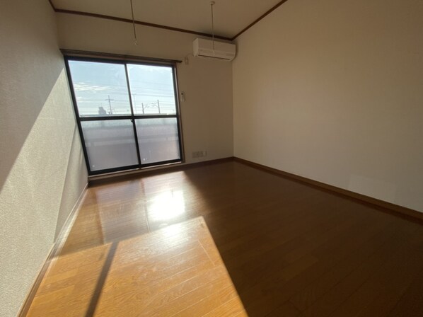 エトランス西庄の物件内観写真